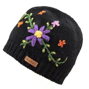 Kusan Women's Black Wool Knitted Handmade Lined Beanie Hat Size One Size